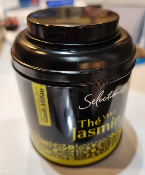 /src/assets/tinBoxes/selection_box2.jpg photo